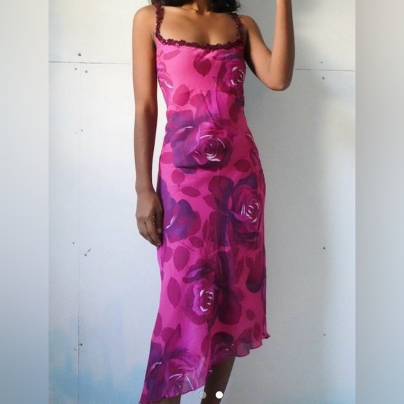 Dresses & Skirts - VINTAGE 90S / Y2K ROSE FLORAL PRINT ASYMMETRIC MIDI DRESS
